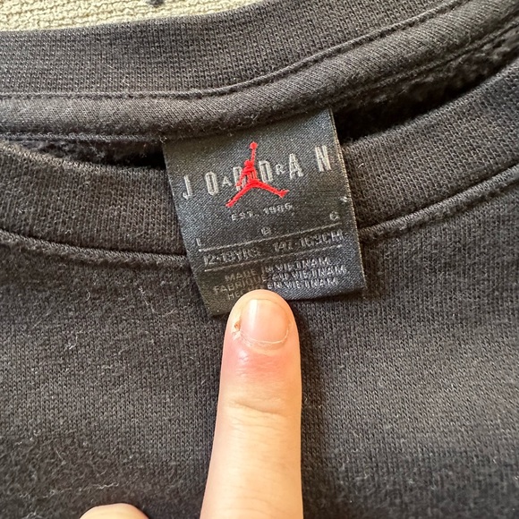 Air Jordan Sweatshirt - Picture 3 of 4